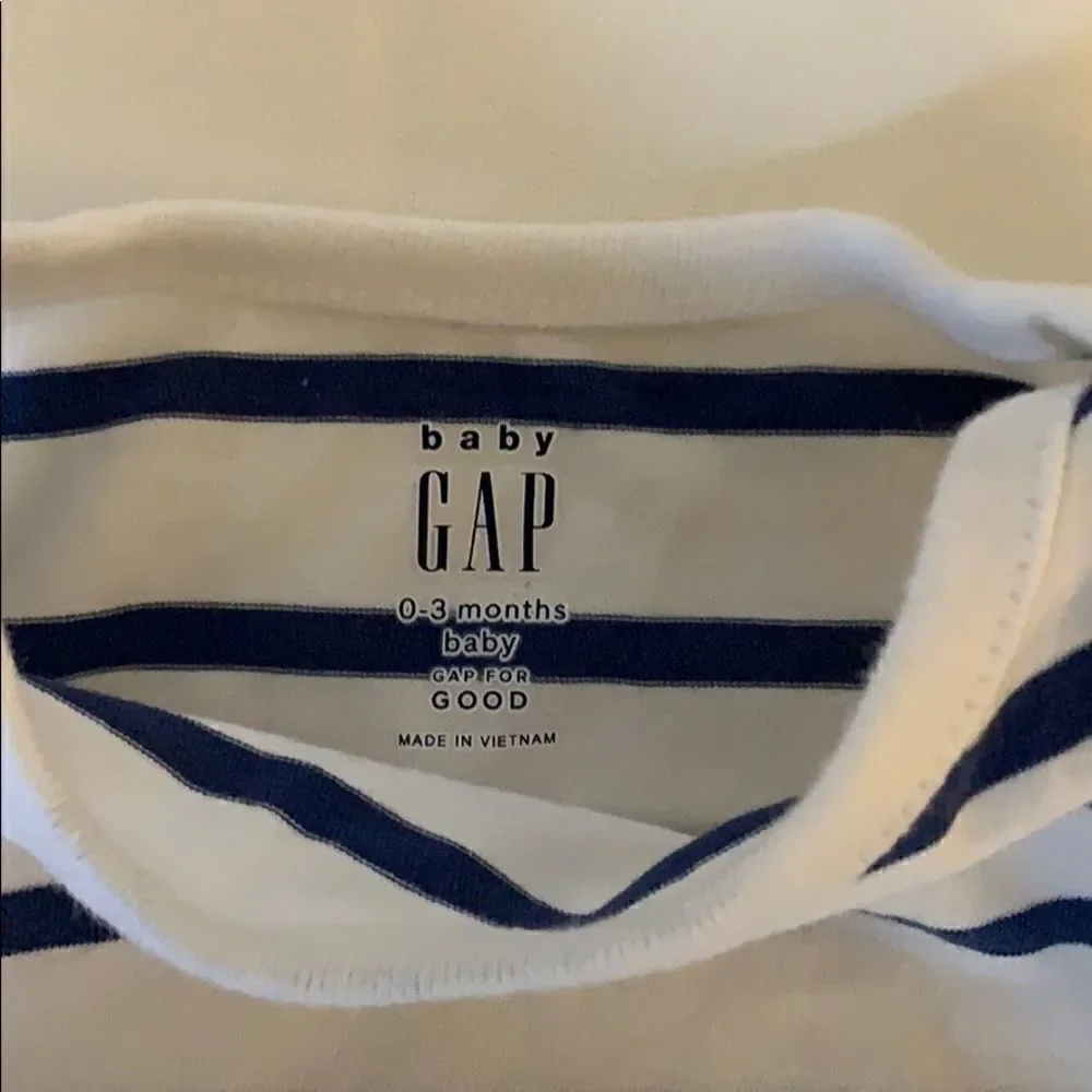 Gap onesie